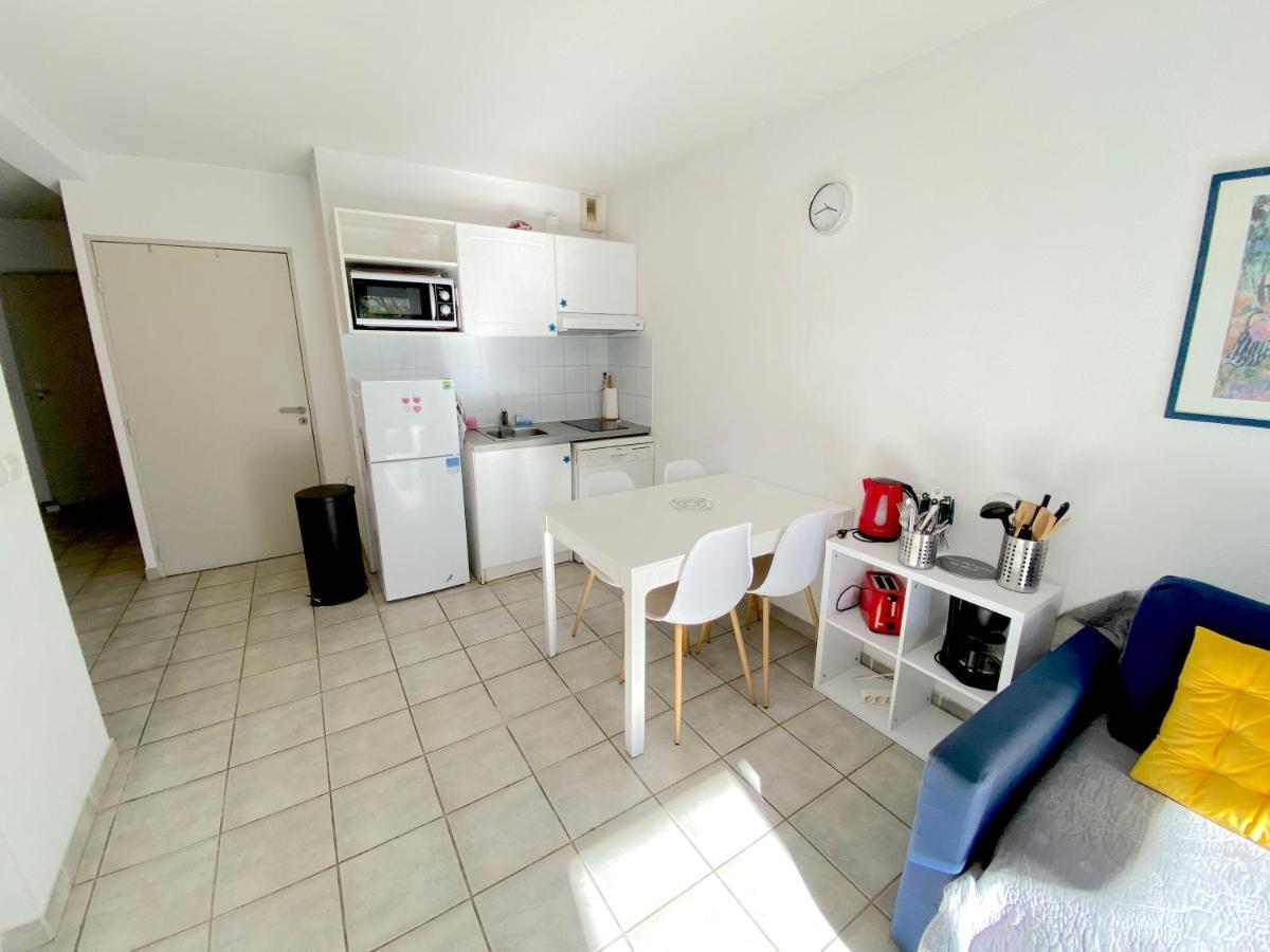 Appartement Avec Piscine A 5Min De La Plage ซานารี-ซูร์-แมร์ ภายนอก รูปภาพ