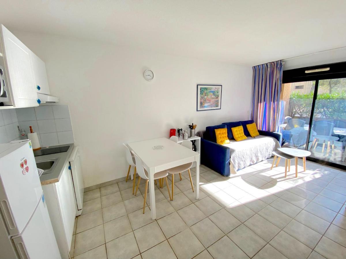 Appartement Avec Piscine A 5Min De La Plage ซานารี-ซูร์-แมร์ ภายนอก รูปภาพ